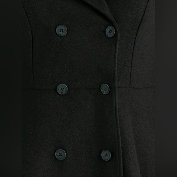 Plus, Solid Double-Breasted Overcoat - Picture 3 of 7